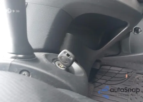 2009 Toyota Yaris from USA, damaged, VIN JTDKT903795228057